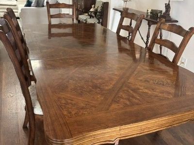 Gorgeous, practical, everything you need Dining Table with 6 chairs, and more!!