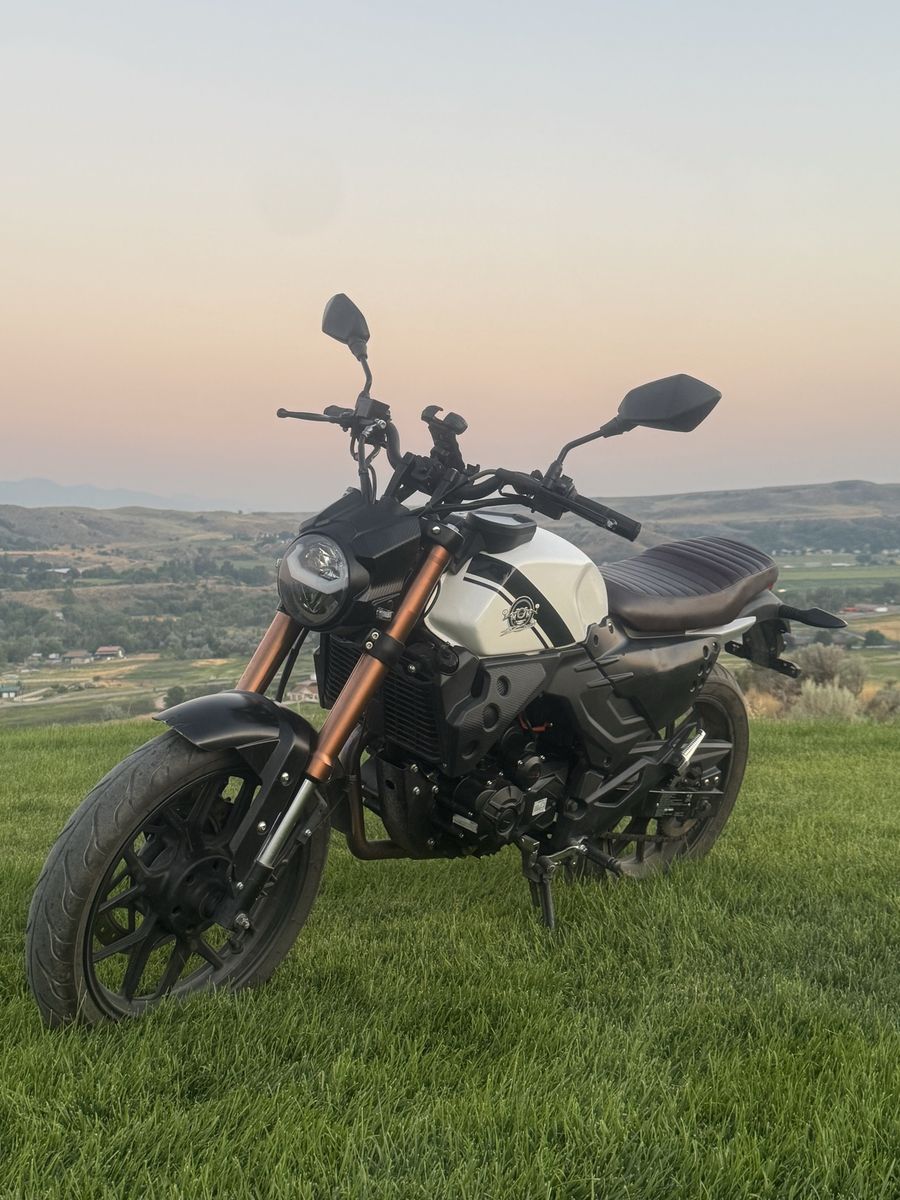 2022 Lifan KPM200
