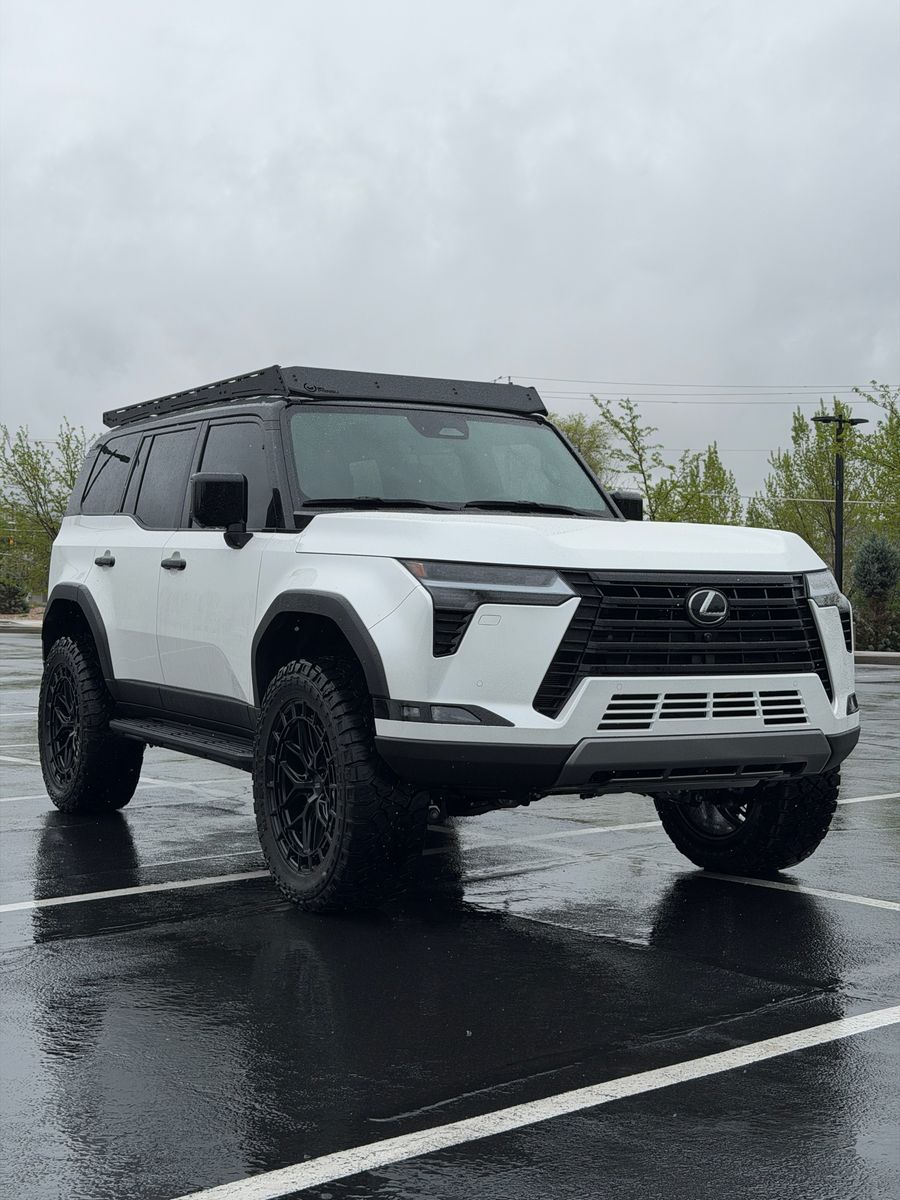 2026 Lexus GX 550 Overtrail+