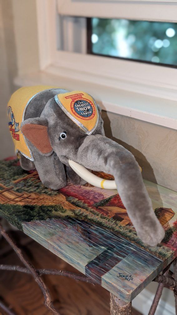 1987 Ringling Bros. & Barnum & Bailey King  Tusk Circus Elephant Plush