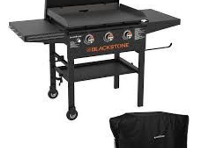 Blackstone 28" XL Griddle with Hardcover Bundle 1934070 #105523