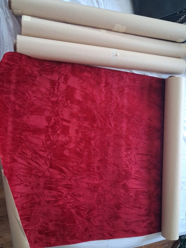 roll of red felt liner