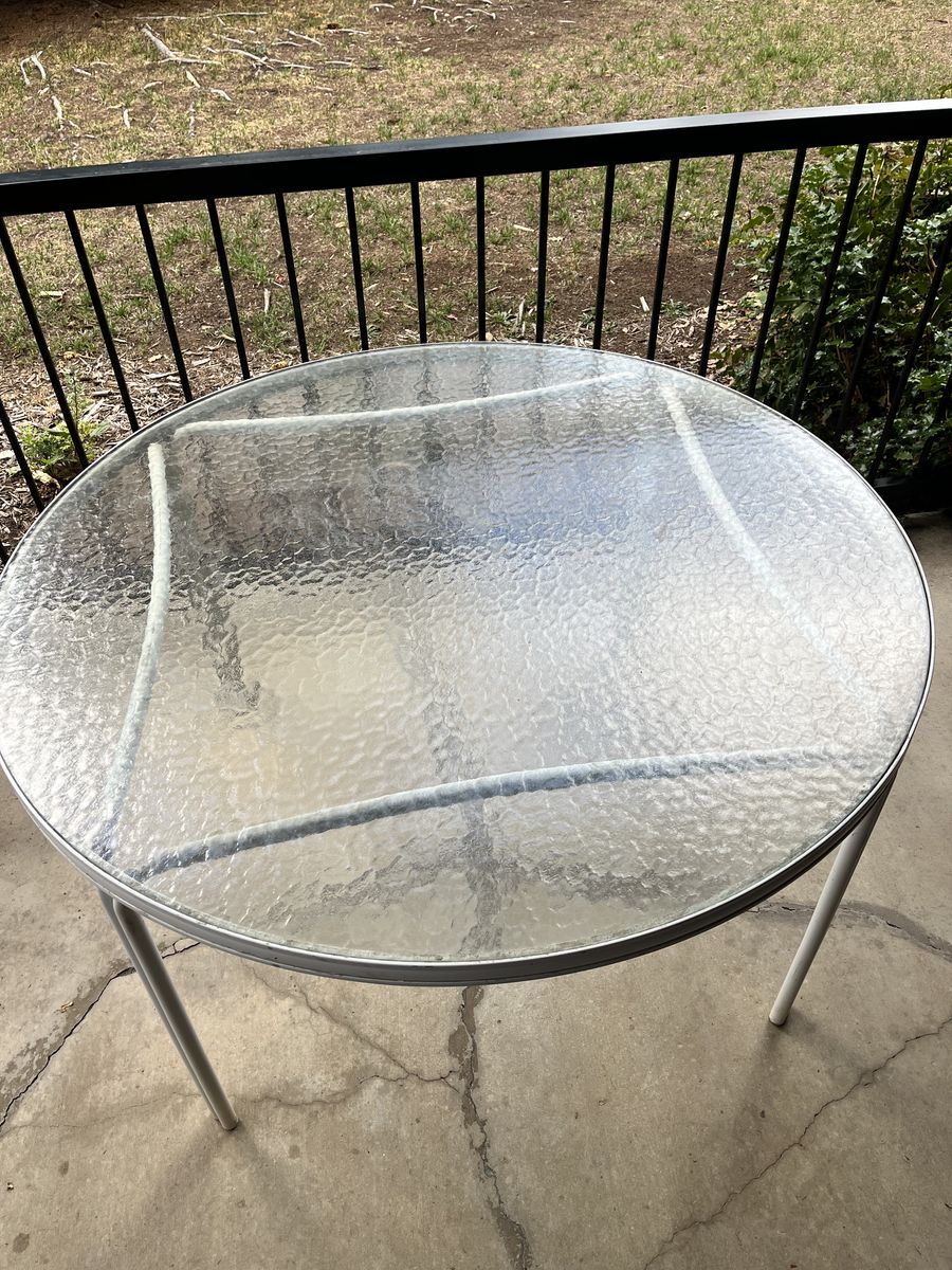 Outdoor glass table 