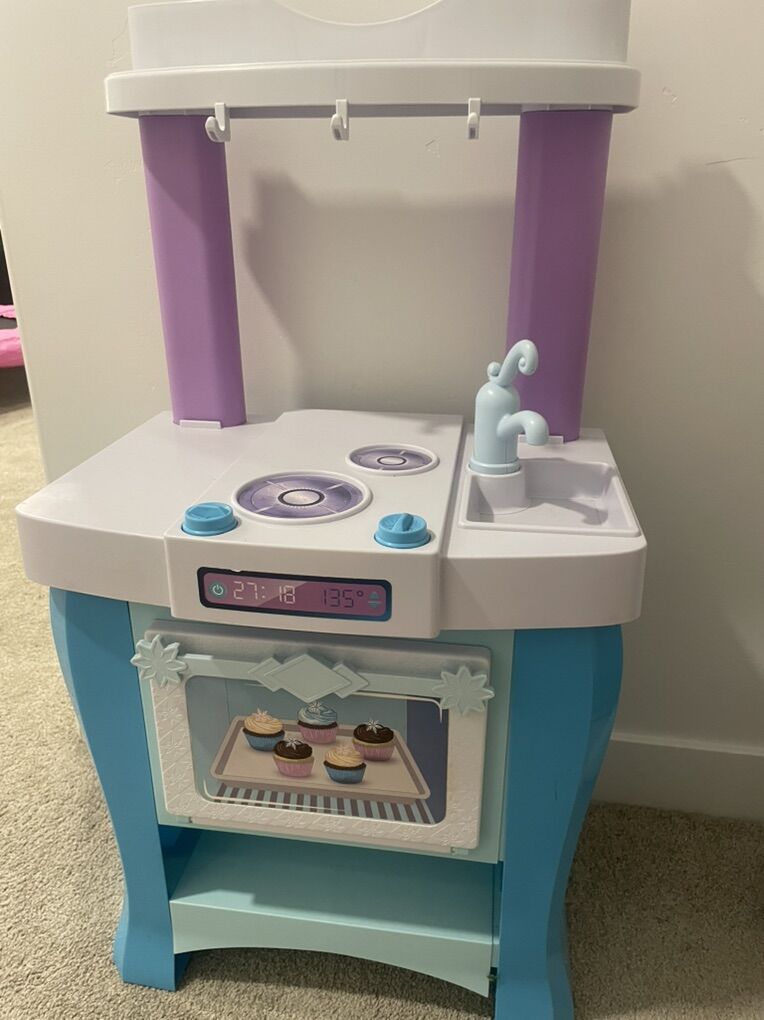 Play little Kitchen With Accesories