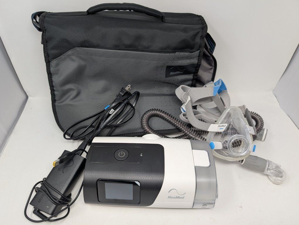 ResMed AirSense 11 AutoSet CPAP Very LOW Hours