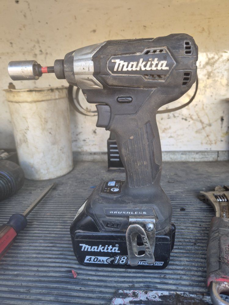 makita impact driver