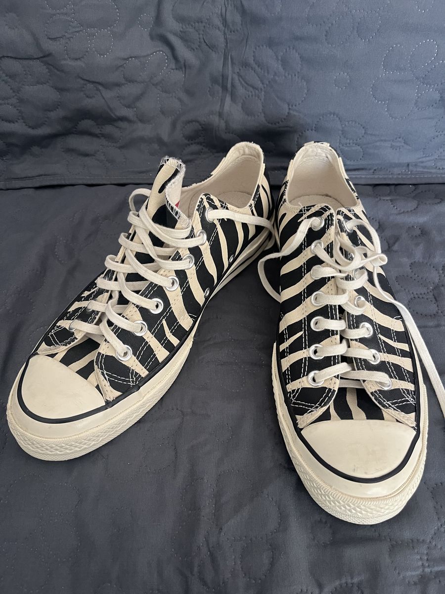 Men’s Converse Allstar Zebra print shoes (9) brand new