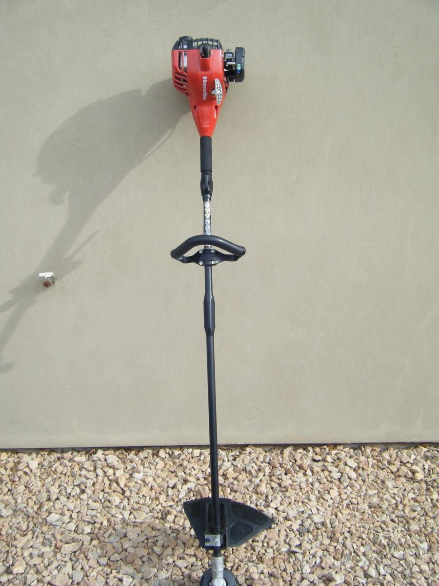 Homelite DSCF3025 weed eater