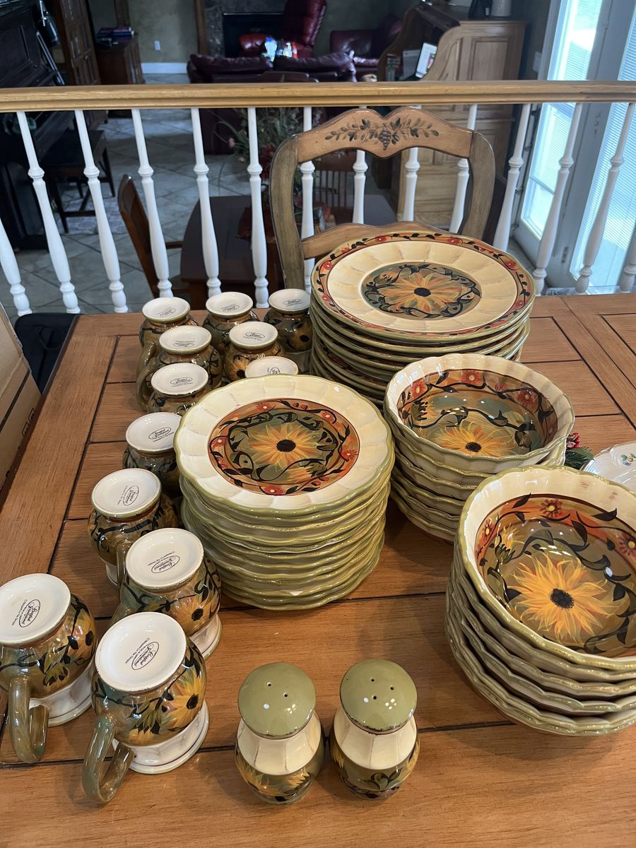 Tuscan design ceramic  dishes.
