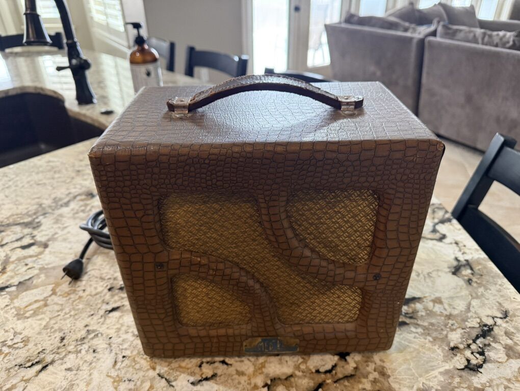 Vintage 1948 Magnatone Varsity Amp M-197-3-V