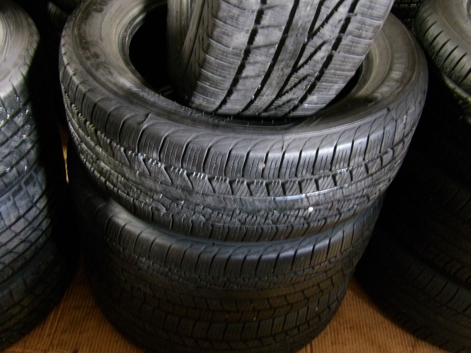 225/55R17 GOODYEAR WEATERREADY SET OF USED TIRES