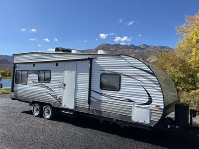 2018 Forest River RV Wildwood X-Lite 251SSXL Toy Hauler