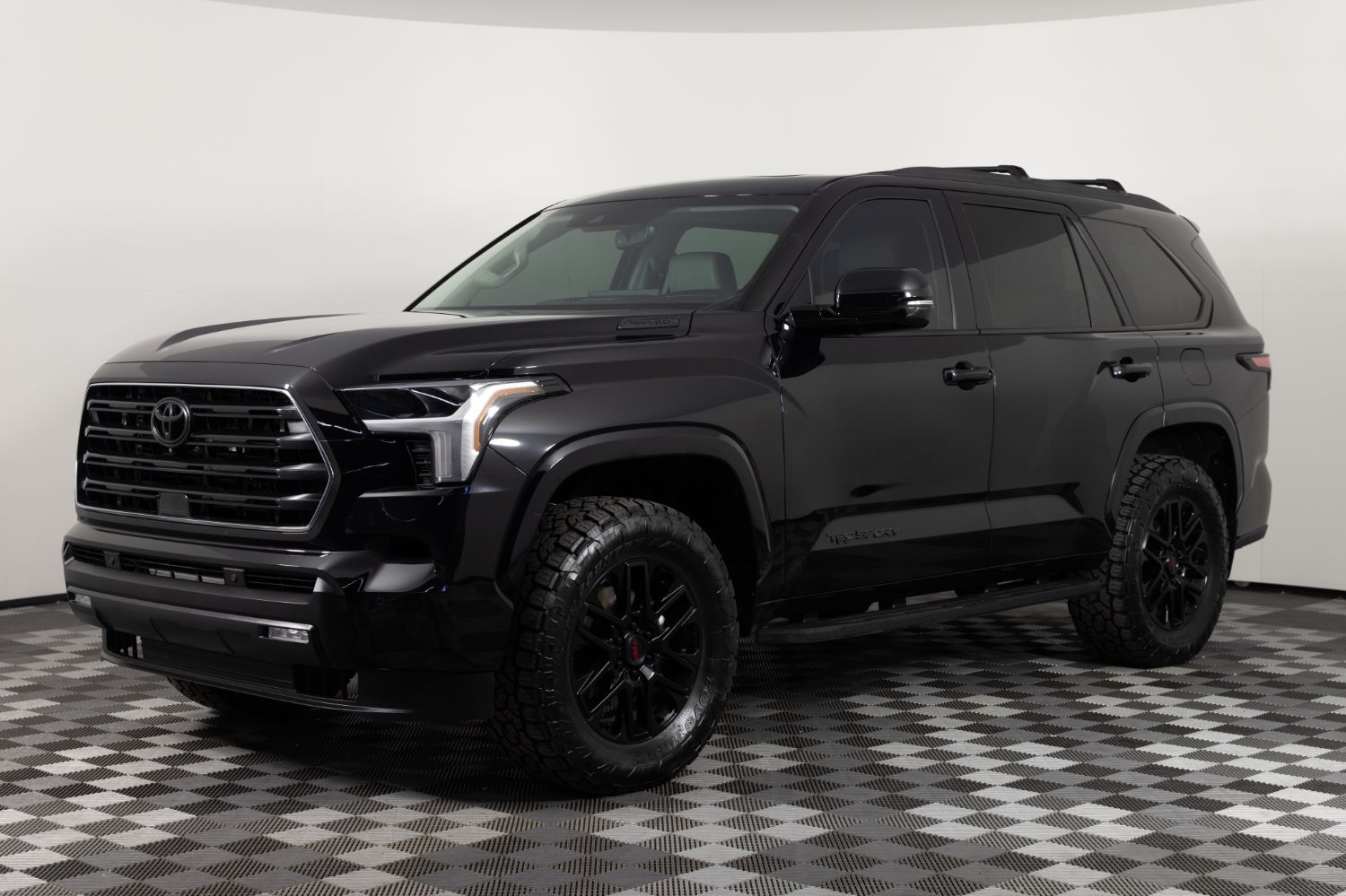 2024 Toyota Sequoia SR5