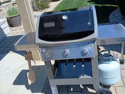 WEBER SPIRIT II 3 BURNER GRILL