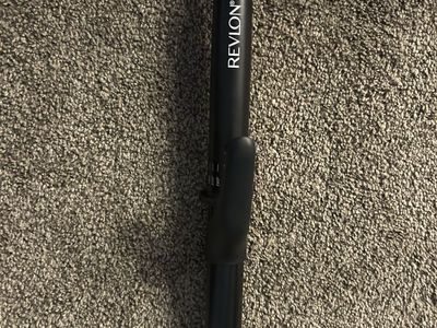 Revlon Smooth Stay Curling Iron