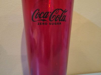 NEW- 12 Coca-Cola Zero Sugar Restaurant grade Red Plastic Tumbler Cups