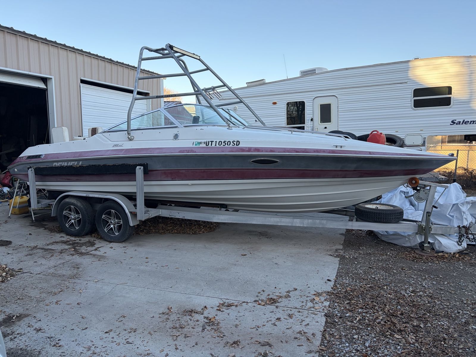 1992 24’ Reinell cuddy