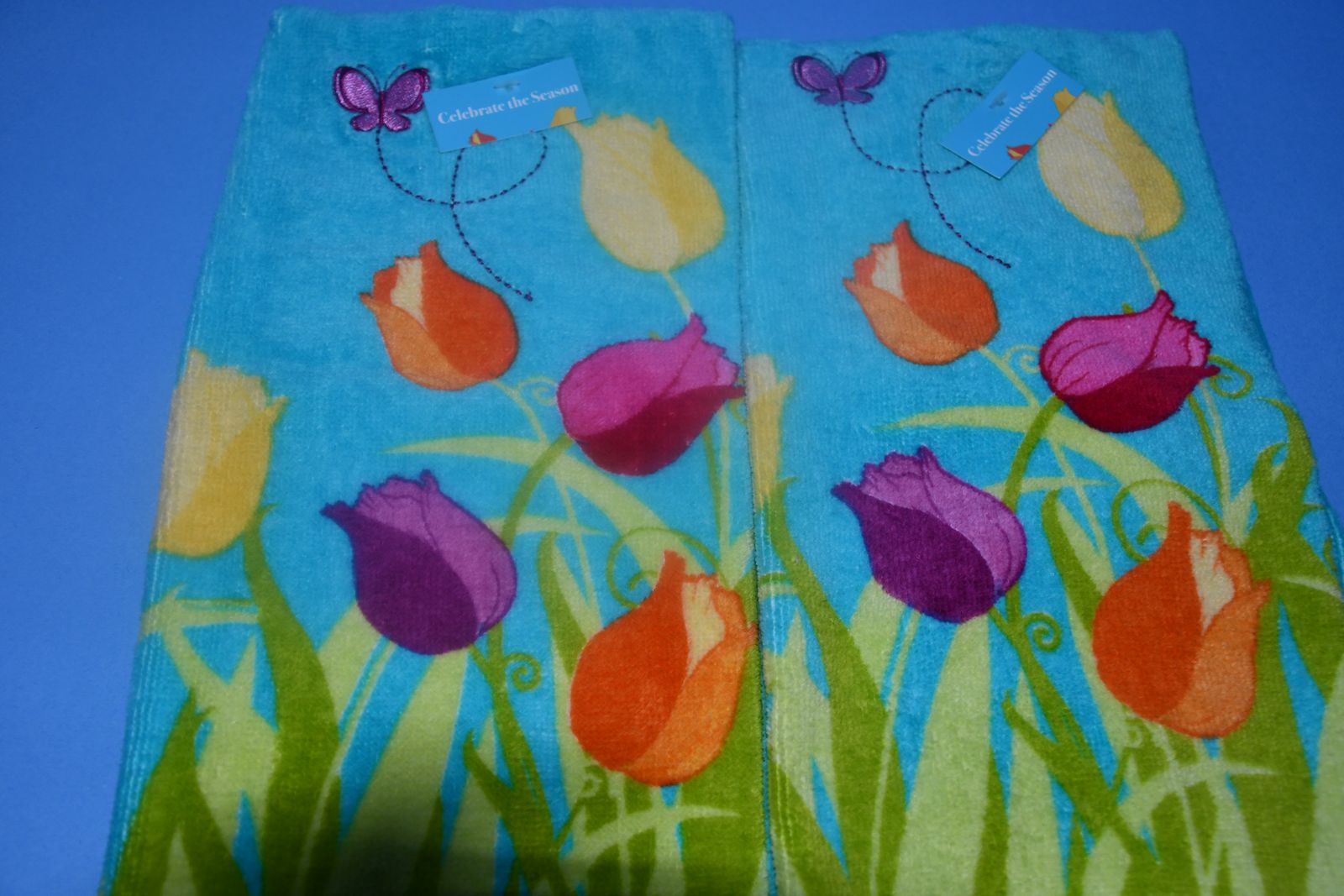 2 NEW "FLOWERS & BUTTERFLY" HAND TOWEL ~ 17" x 26" ~ 100% COTTON ~ QUALITY ~ BOTH FOR $5