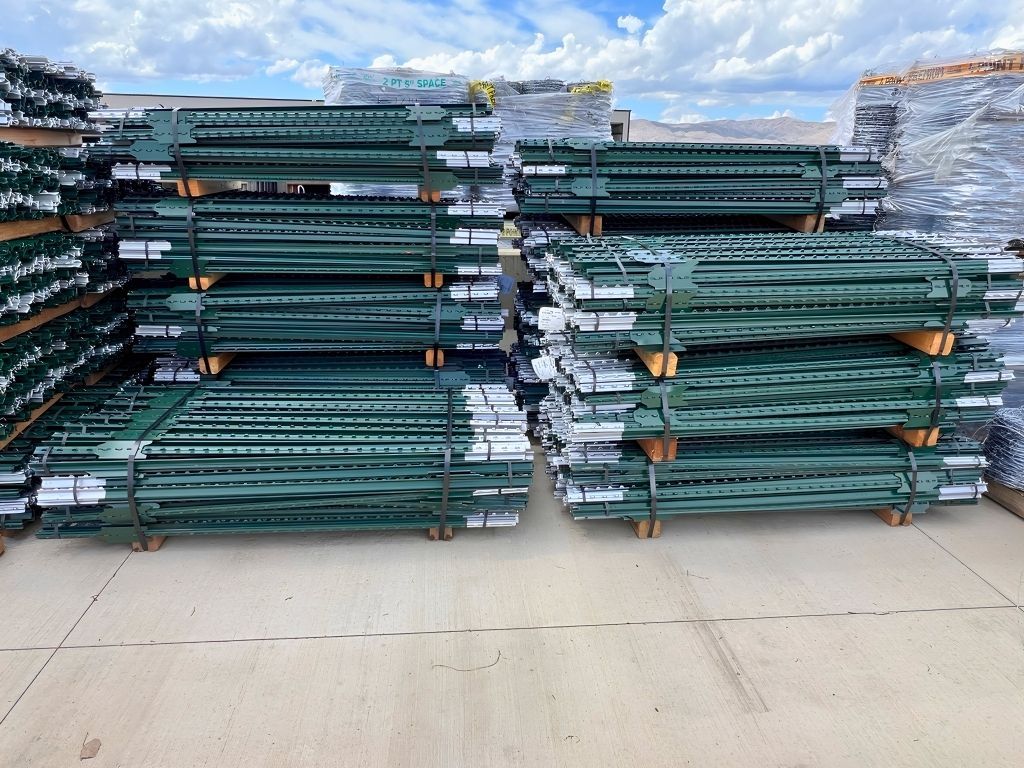 5.5ft CMC Silver Tip T-Post (1.33 lb/ft) – Steel Fence Posts / T-Posts / T Posts