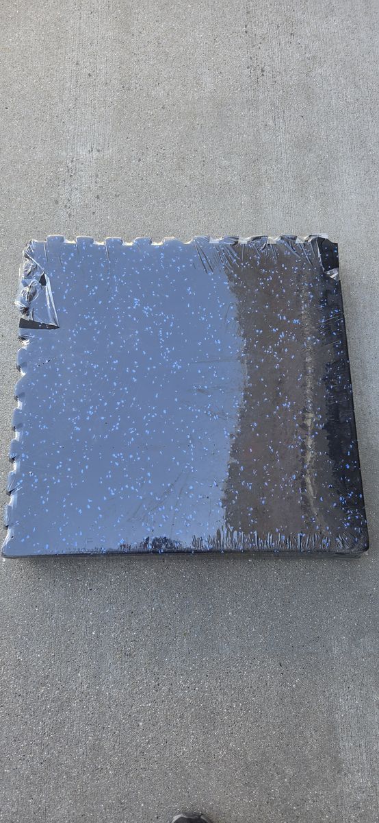 Main image 6