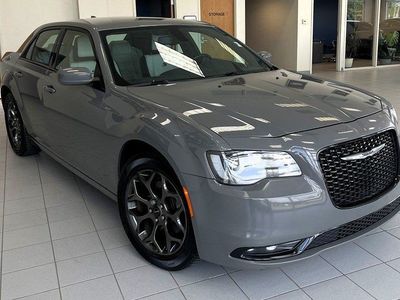 2019 Chrysler 300