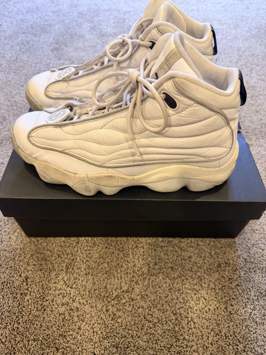 Jordan Sneakers Men's Size 11 Basketball Athletic Shoes