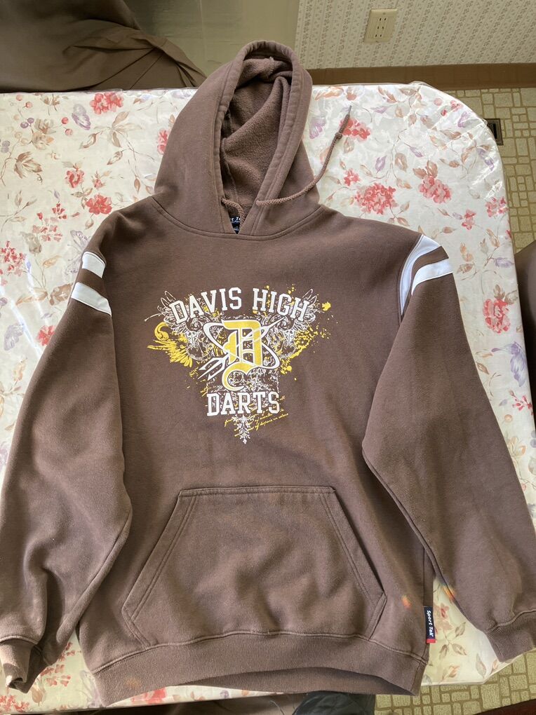 Like New Davis Darts Sport-Tek Hoodie