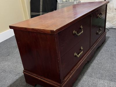 Lane Cedar Chest