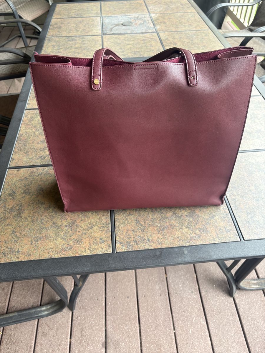 Red large tote