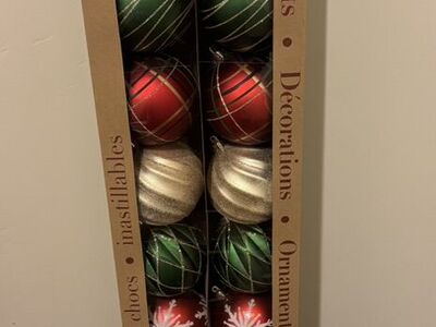 NIB CG Home Shatter Resistant Ornaments 18 Count