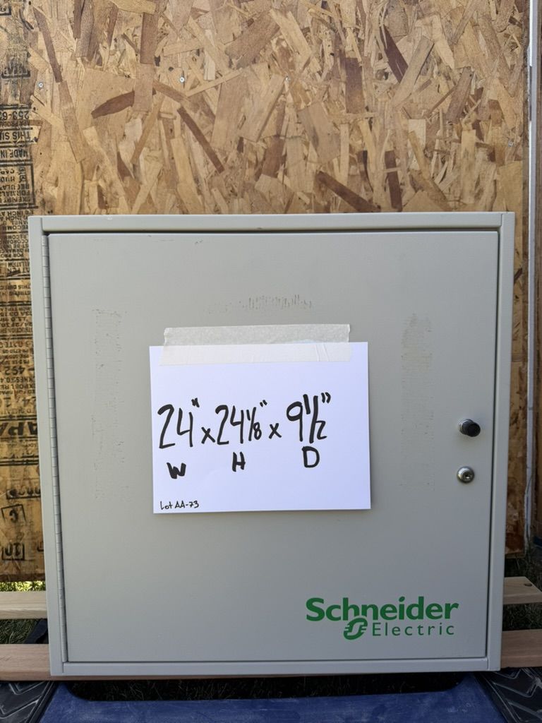 Metal/Steel Enclosure Cabinet 2'x2'