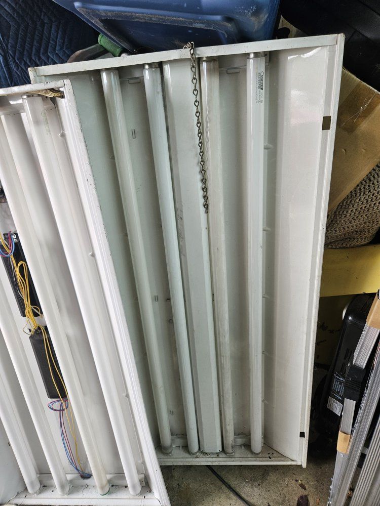 Fluorescent Light Fixture Shop Garage Warehouse Lighting