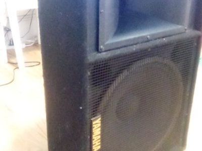 Yamaha Club Series V S115V Passive 15" 2-Way PA Loudspeaker