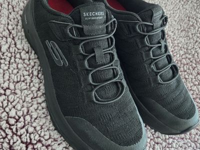 Sketchers Arch Fit Nonslip Work Shoes