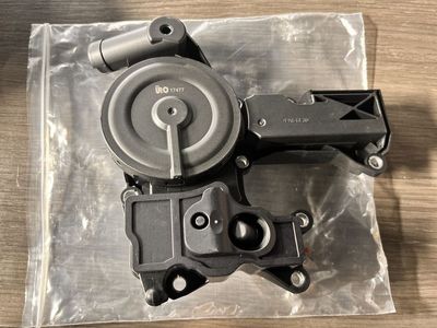 VW Golf Uro Engine Oil Separator / PCV