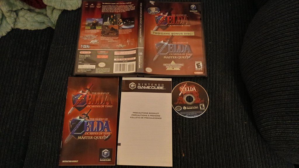 The Legend of Zelda Ocarina of Time / Master Quest GameCube Bonus Disc