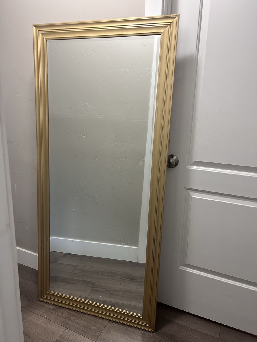 Gold Body Mirror