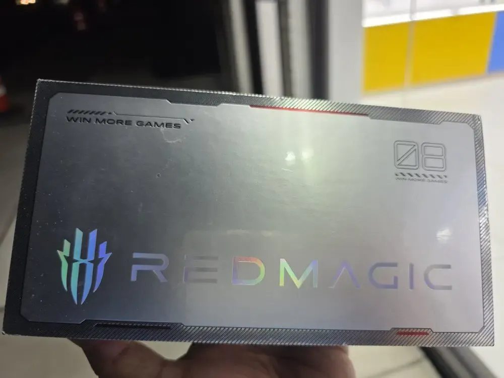 NUBIA Redmagic 8 Pro 512GB, 16GB RAM Gaming Phone.