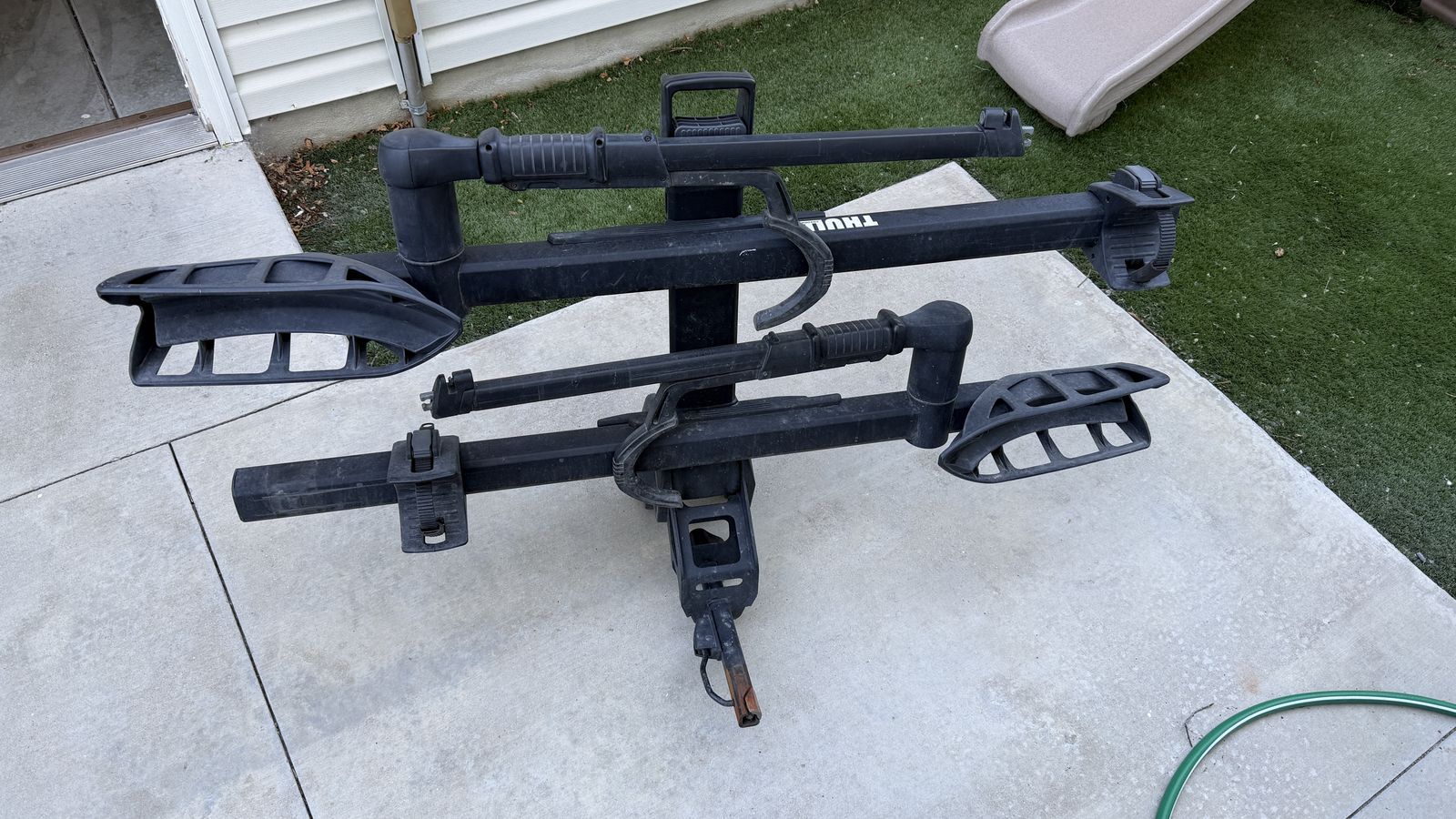 Thule T2 Pro XTR 1.25" Hitch Bike Rack