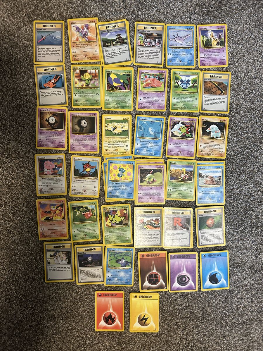 55 neo vintage Pokemon cards