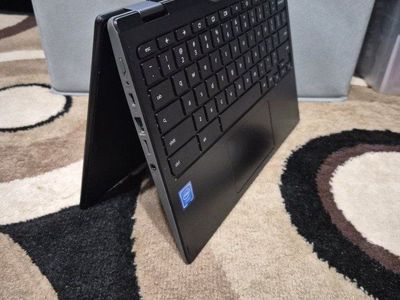 Acer 2 in 1 Touchscreen R752TN Chromebook 4GB RAM 32GB storage Laptop