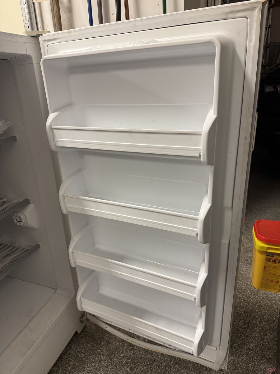 Frigidaire Freezer