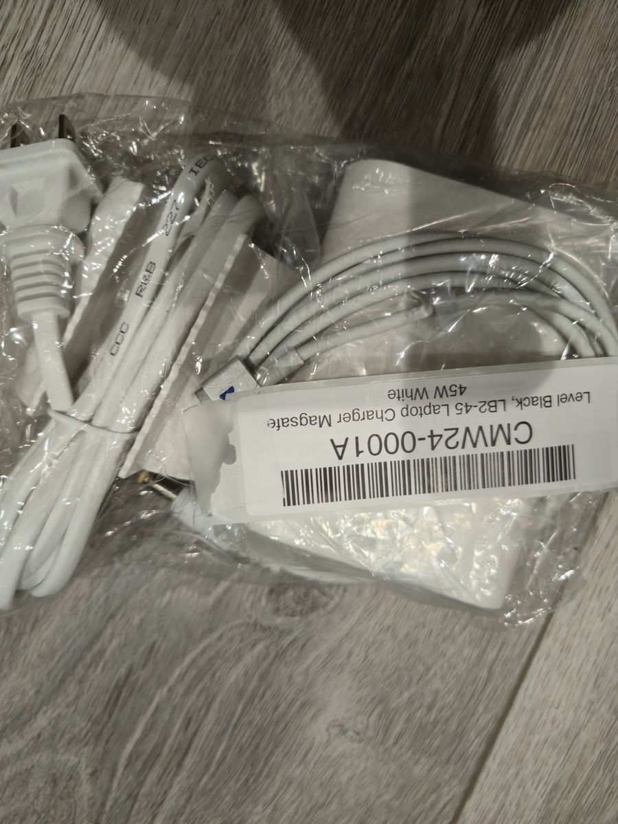 Level black, LB2-45 laptop charger iMac magnetic cord. Magsafe2 45w charger with additional 2 USB ports.