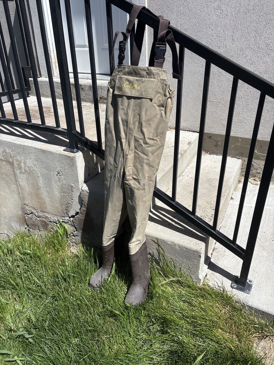 Cabela’s Fishing Waders Youth Size