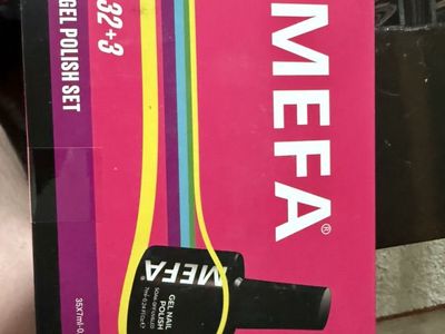 Professional Gel Nail & Acrylic Powder Bundle – New/Sealed