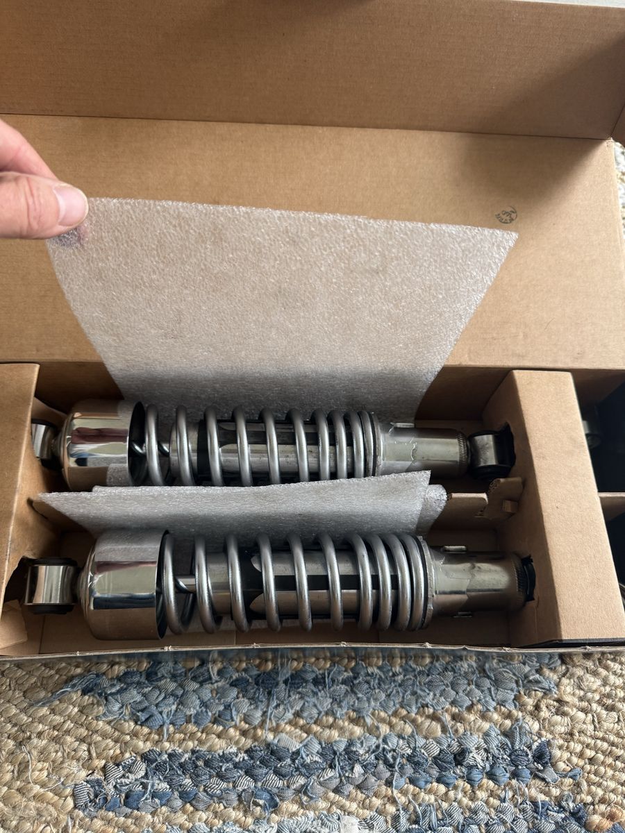 11.5” Harley Davidson Sportster Shocks