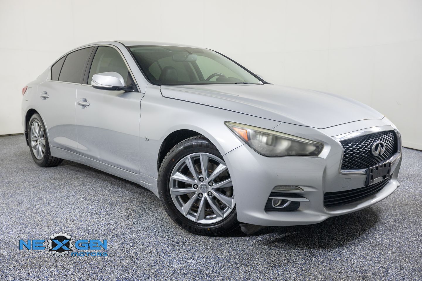 2014 Infiniti Q50 Premium