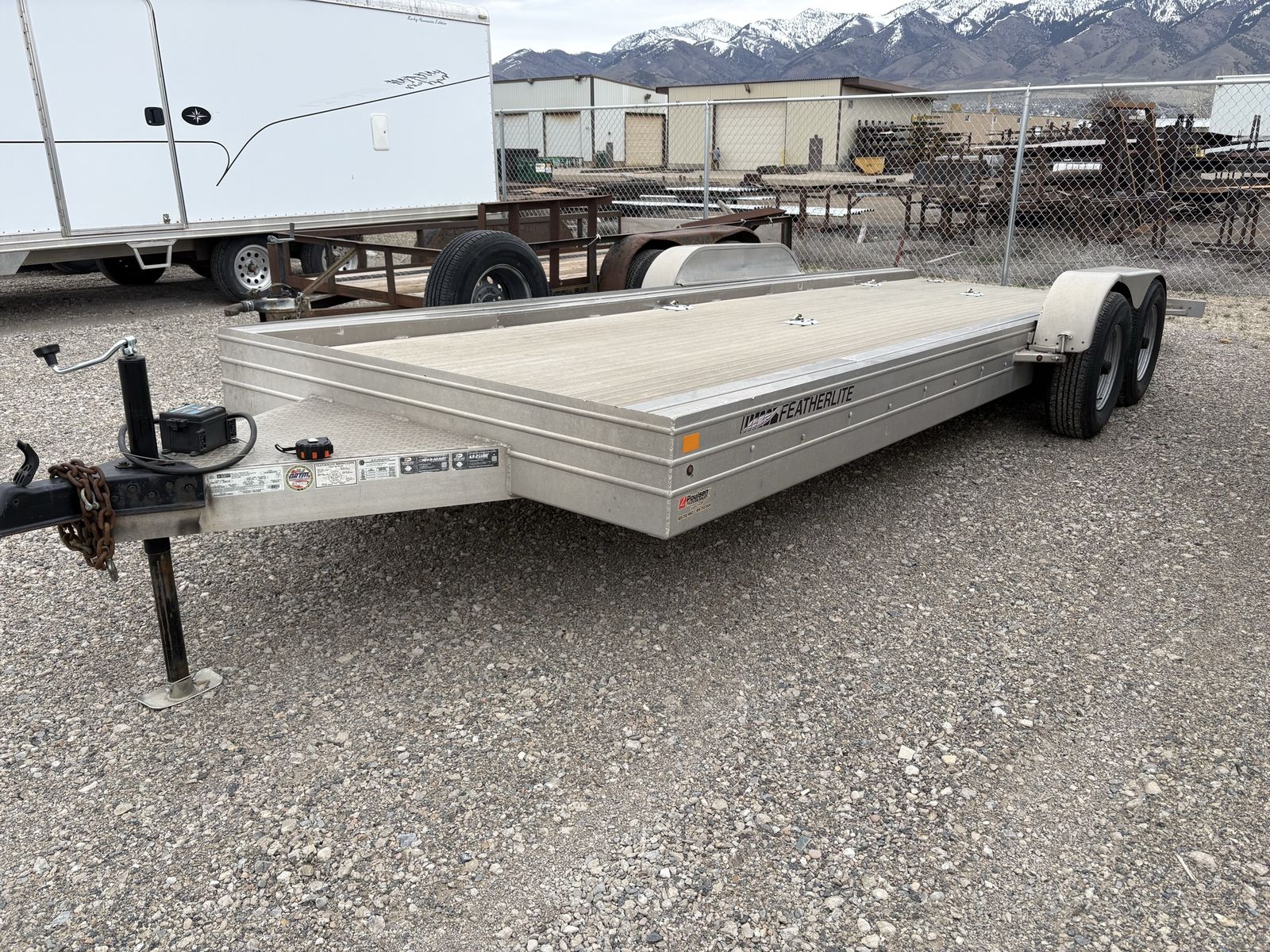 Featherlite 3110 20ft aluminum car hauler