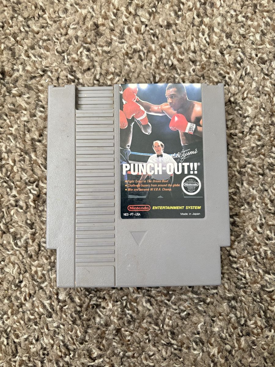 Original Mike Tyson’s punch out for NES in working condition.