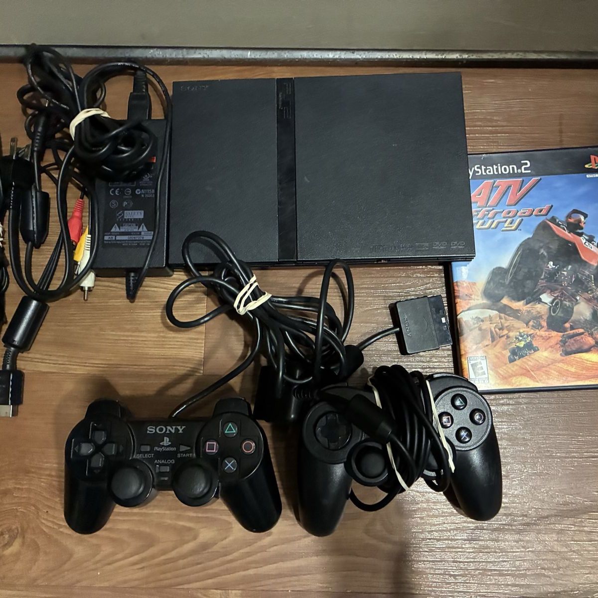 PLAYSTATION PS2 Slim Bundle 2 Controllers TESTED 
